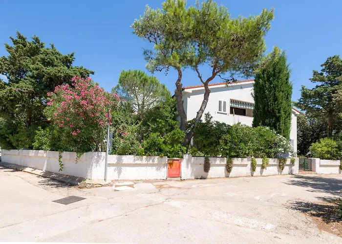 Apartmani Biserka
