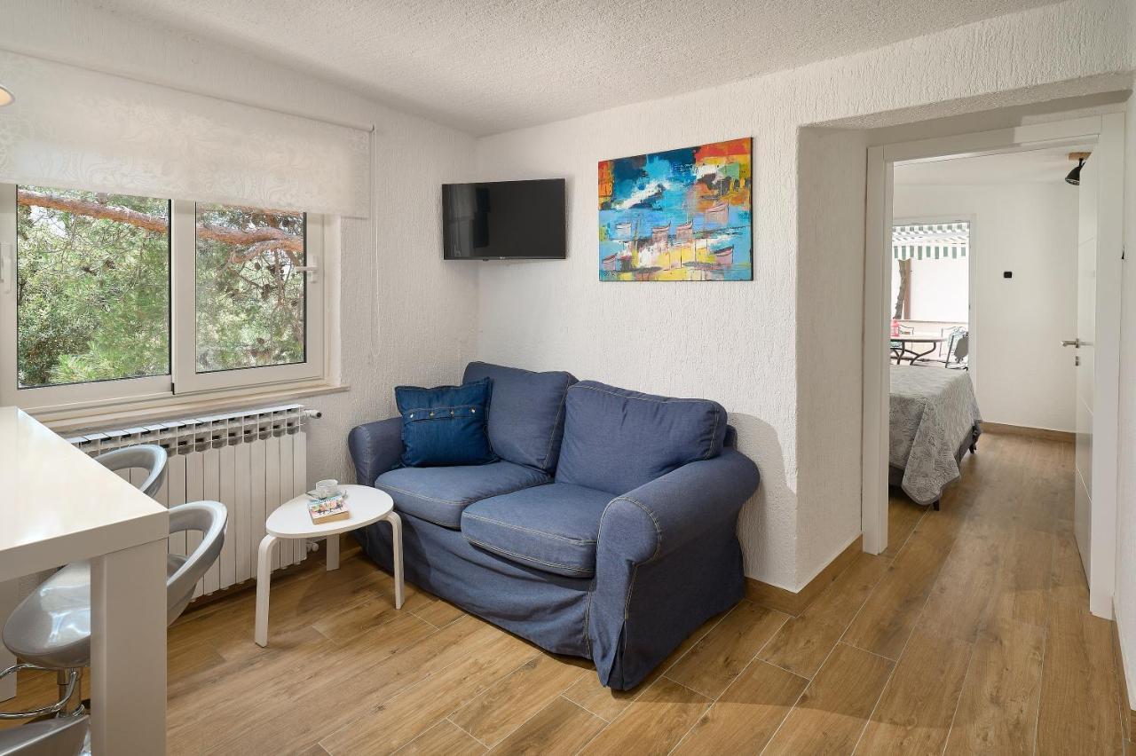 Biserka Apartment *