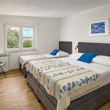 Apartmani Biserka Mandre Exteriér fotografie