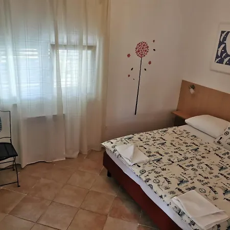 Apartmani Biserka Mandre Exteriér fotografie