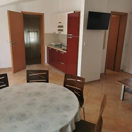 Apartmani Biserka Mandre Exteriér fotografie