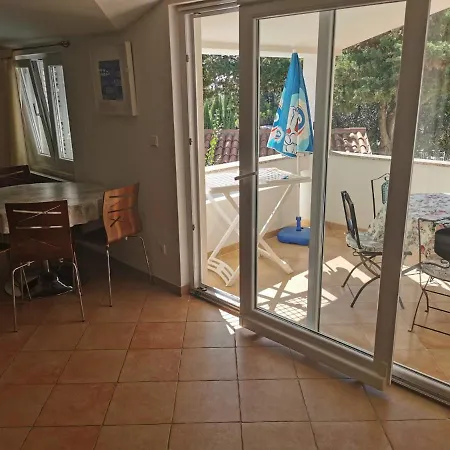 Apartmani Biserka Mandre Exteriér fotografie